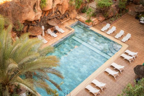 Na fotografii je vidět objekt Imperial Holiday Hôtel & spa nacházející se ve městě Marakéš.