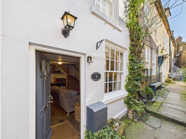 Delft Cottage - Robin Hood's Bay