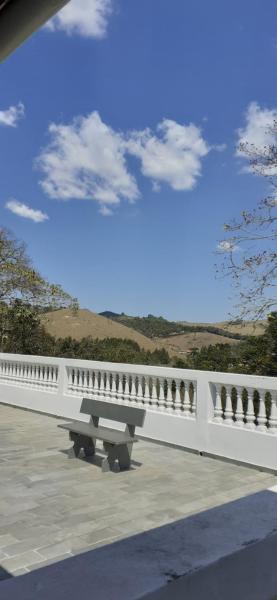 Pousada Pedacinho do Céu -Chalé Familia, Cunha
