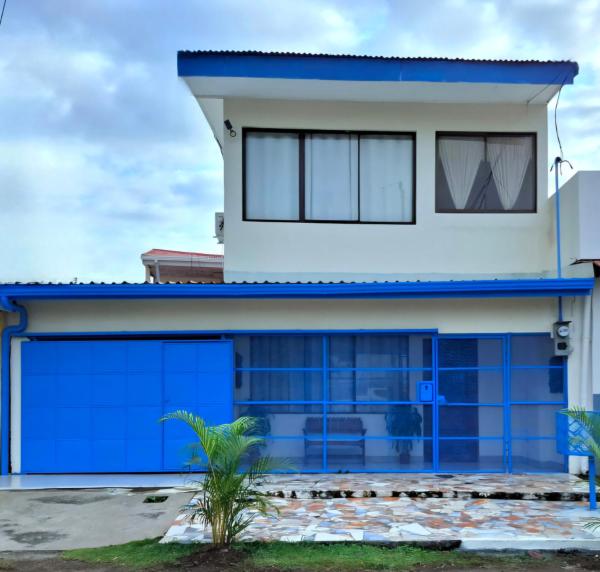 Casa Del Pacífico En Puntarenas Centro Con Parqueo - Costa Rica