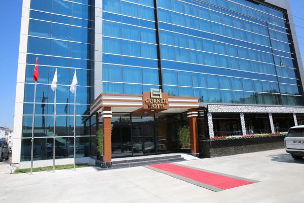 The photo shows the The Corner Hotel located in the city of Sincan.