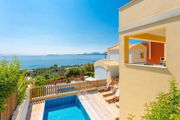 Villa Sequoia Yellow - Kassiopi