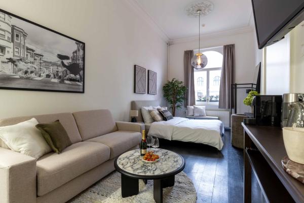 Elegant Balcony Suite, Anvers