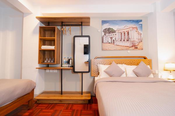 Checkpoint Ktm - Boutique Urban Hostel - チベット