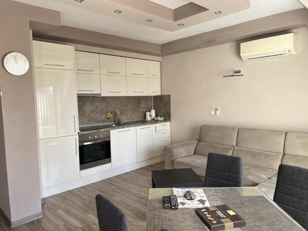 Parensov- Luxury Apartment- Red Square - Varna