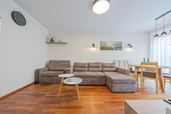 Greenwall Point By Oneapartments - Danzig