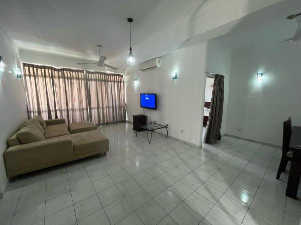 Nella foto è visibile l'oggetto 3-Bedroom Apartment for Rent in Colombo situato nella città di Colombo.