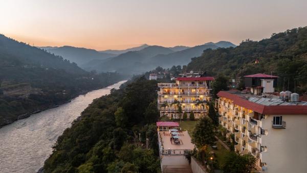 Justa Riverside Resort Srinagar - Pauri