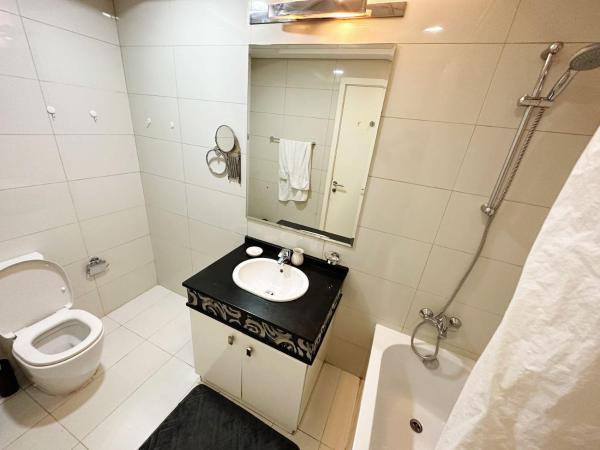 Fotografia 7: Modern Studio in Executive Bay Business Bay Pool, Gym with WiFi