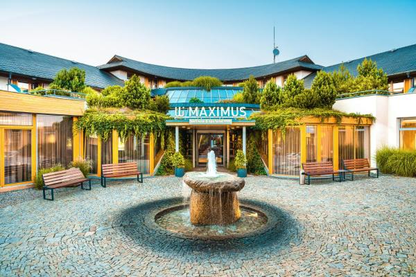 På billedet ses objektet Maximus Resort beliggende i byen Kníničky.