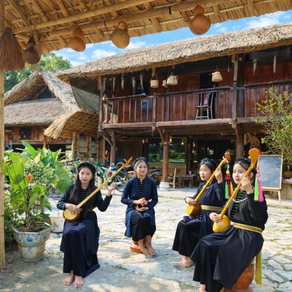 Nhà Lá Homestay - Ha Giang