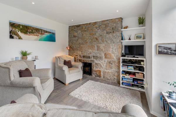 写真にはマウゼル市にある2 Bed in Mousehole oc-d29111が写っています。