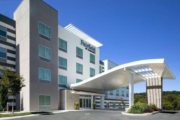 På bildet vises objektet Fairfield by Marriott Inn & Suites Nashville Bellevue som ligger i byen Kingston Springs.