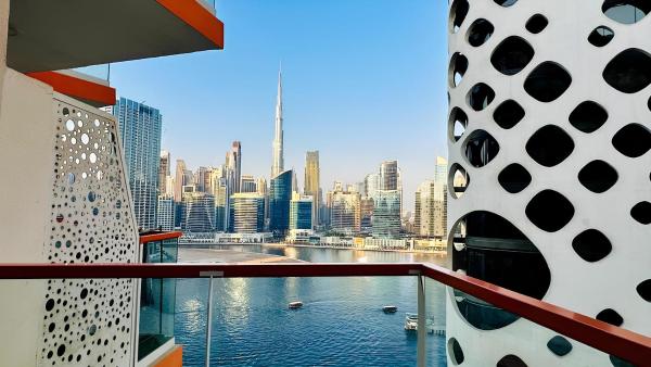 A la foto es mostra l'objecte Stylish Apartment with Swimming Pool Near Dubai Mall and Burj Khalifa situat a la ciutat de Dubai.