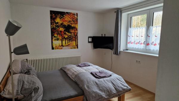 Foto 4: FEWO klein mit Garten