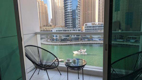 A la foto es mostra l'objecte Superb Marina Views, Entire 1BR Apartment - Atlantic Towers next to Marina Mall situat a la ciutat de Dubai.