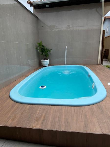 A la foto es mostra l'objecte Casa com piscina em Mongaguá Próximo a Plataforma situat a la ciutat de Mongaguá.
