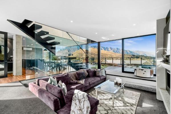 St Marks Stunning Views Queenstown - Queenstown