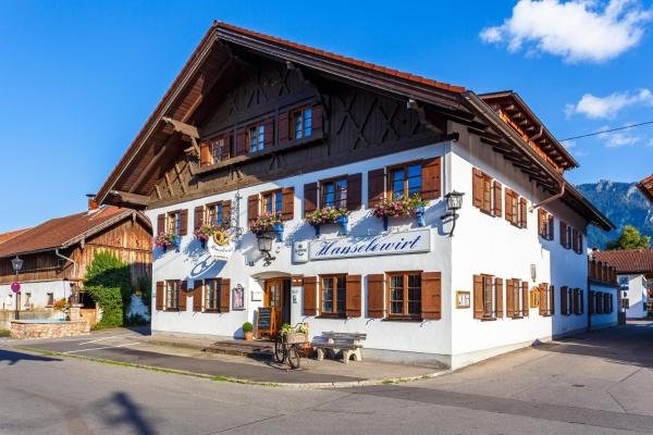 A la foto es mostra l'objecte Landgasthof Hanselewirt situat a la ciutat de Schwangau.