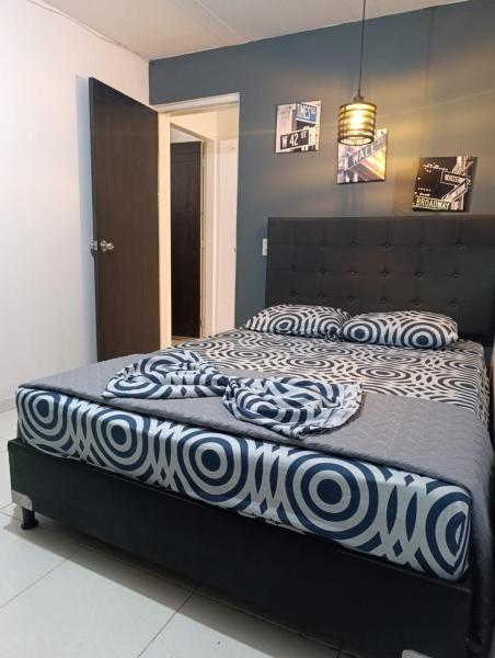 E2P RENOVADO y BELLO APARTAMENTO EN LAURELES ESTADiO, Medellín