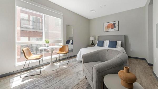 Landing Amazing Studio In Fort Collins - Fort Collins