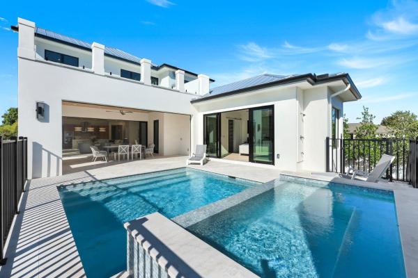 Vanderbilt Luxury | Private Pool & Spa | Minutes To Vanderbilt Beach - Caribbean