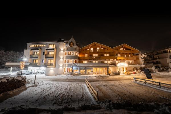 Na fotografii je vidět objekt Hotel Garni Castel B&B nacházející se ve městě Ischgl.