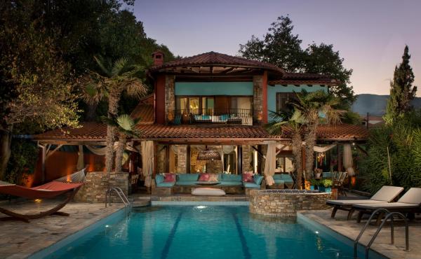 Auf dem Foto ist das Objekt Efharis Beachfront Villa in der Stadt Platamonas zu sehen.