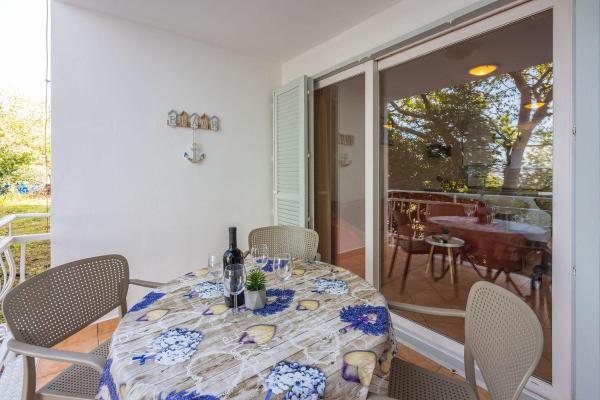 Traumhaftes Apartment Nur 70 Meter Zum Strand Mit Meerblick Und Privatparkplatz - Crikvenica