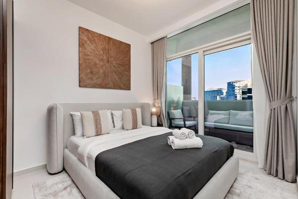 Billede 2: Chic 1BR at Reva Stunning Canal Views