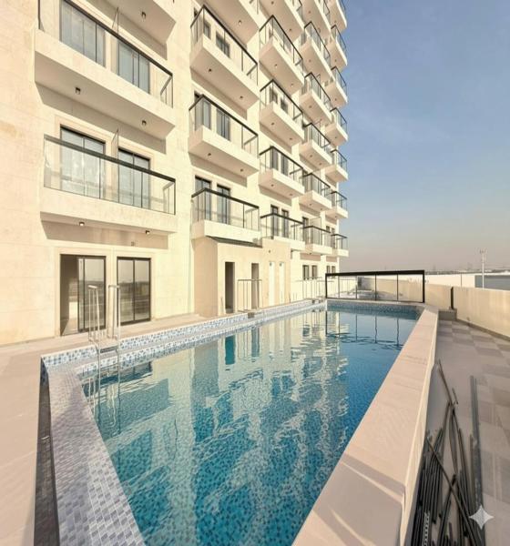 A la foto es mostra l'objecte Luxury Apartment with Pool Gym & Free Parking at Equiti Gates Jebel Ali situat a la ciutat de Dubai.