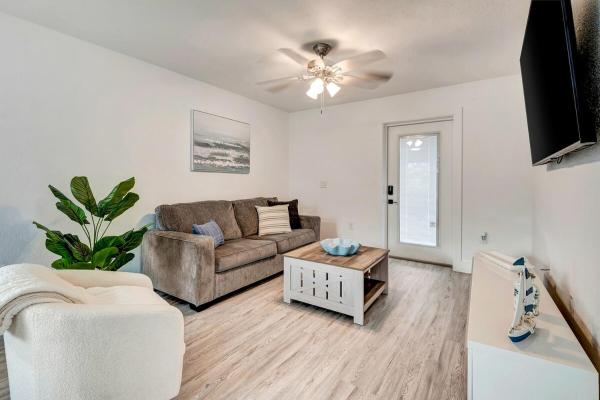 The Cozy Cove I 3 Min To Beach - Cortez, FL