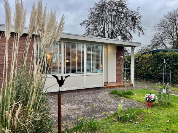Retreat Near Sint Maartenszee Beach - Petten