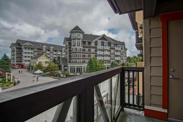 Rimfire 322-323: Combined 2 One Bedroom Units, Slopeside - Snowshoe, WV