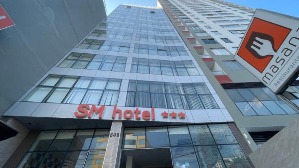 A la foto es mostra l'objecte SM HOTEL Plus situat a la ciutat de Lima.