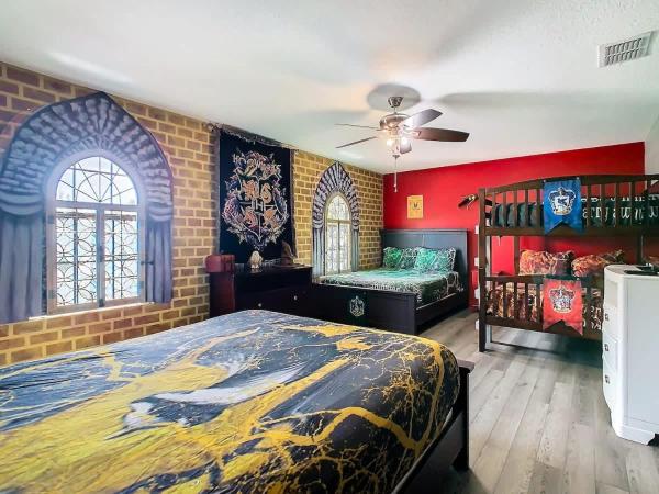Relaxing Retreat Villa Sleeps 22 - Davenport, FL