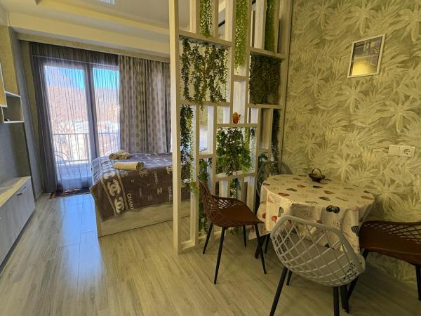 A la foto es mostra l'objecte Studio Apartment N86 at X2 situat a la ciutat de Bakuriani.