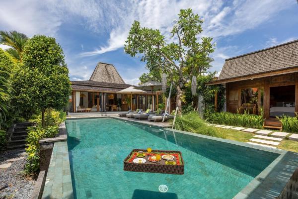 Villa Sebelah by Optimum Bali Villas, Seminyak