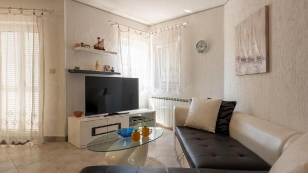 Apartman Max By Villas Guide - Rijeka