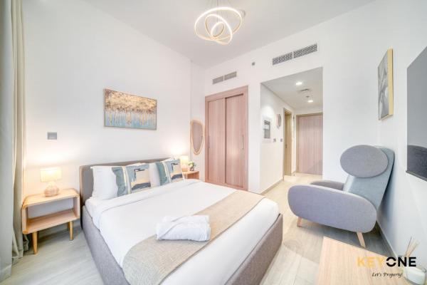 A la foto es mostra l'objecte Spacious Azizi Riviera Studio situat a la ciutat de Dubai.