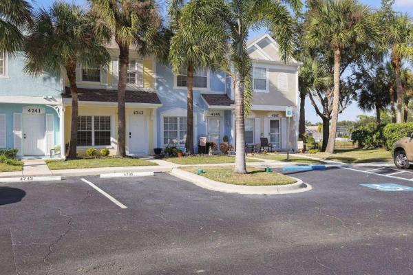The Turtle Retreat At Sabal Key - Lakewood Ranch