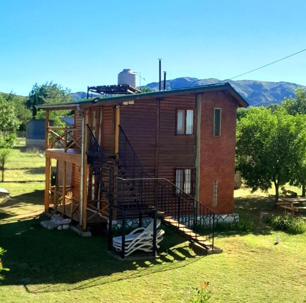 Hosteria Puca Usay - La Falda