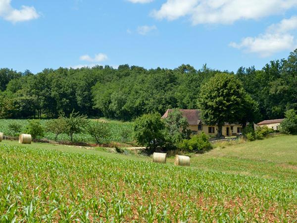 A la foto es mostra l'objecte Charmante maison nature avec parking et animaux acceptés - FR-1-616-459 situat a la ciutat de Pézuls.