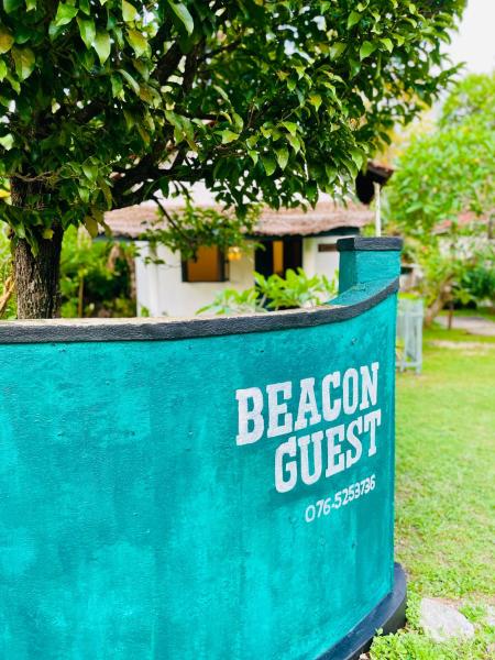 Foto 1: Beacon - Hikkaduwa