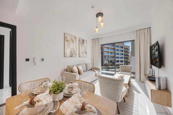 Chic 2br Haven In Prime Location In Gardenia Living - Dubai
