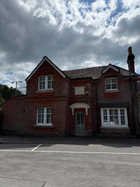Station House-hinton Admiral - Ringwood