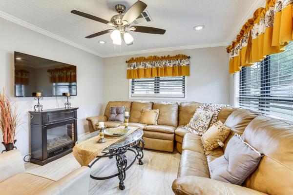 12 Mi To French Quarter! Quiet And Charming Home - Kenner, LA