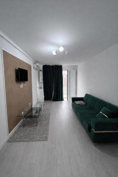 Op de foto is het object Apartment Schengen Area & UPG Ploiesti te zien, gelegen in de stad Bărcăneşti.