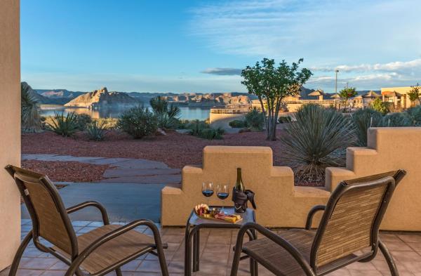 Nella foto è visibile l'oggetto Lake Powell Resort situato nella città di Page.