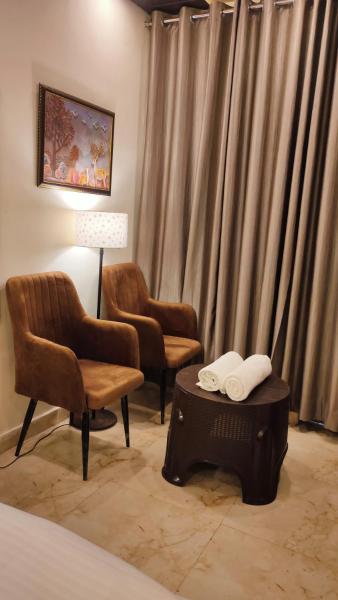 Hotel Sk Residency - Varanasi